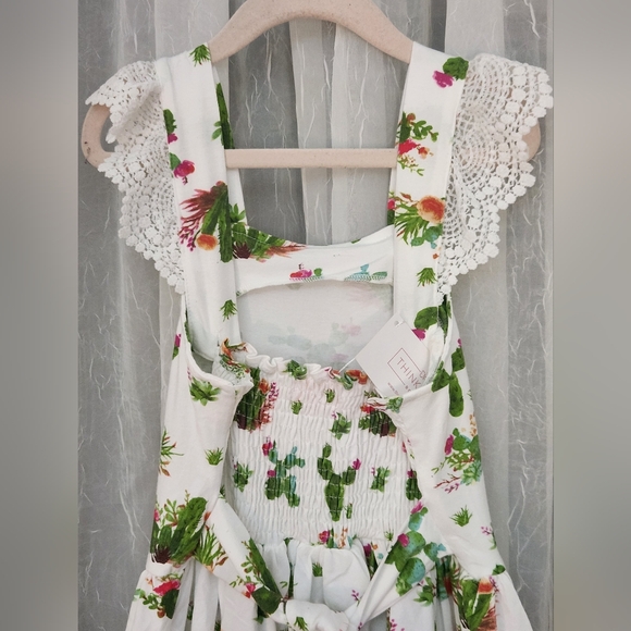 Think Pink Soft Green Cacti Floral White Dress w/Lace Hem&Shoulder, Size 8, NWT - Picture 6 of 7